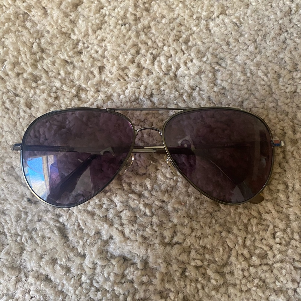 Polaroid brand aviator sunglasses